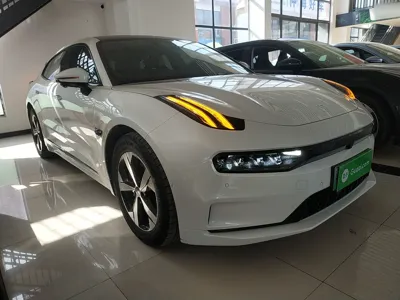 Zeekr 001