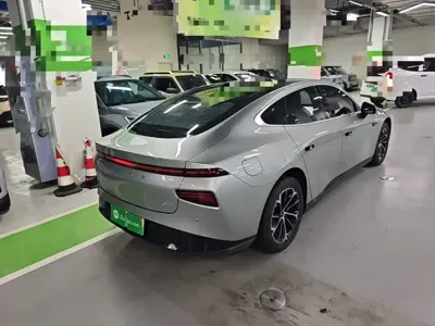 Xpeng P7