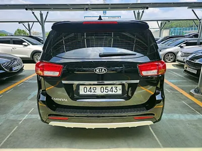 Kia Canival