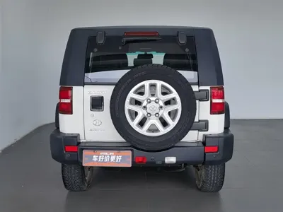 Beijing Off-Road BJ40