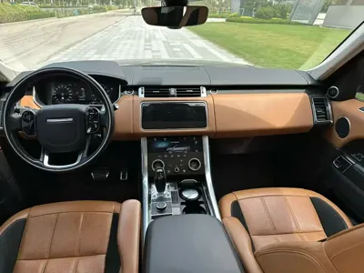 Land Rover Sport