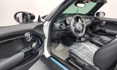 MINI Cooper Convertible