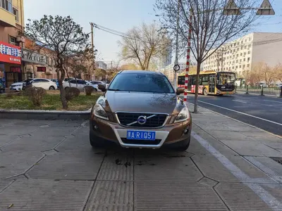 Volvo XC60 (Import)