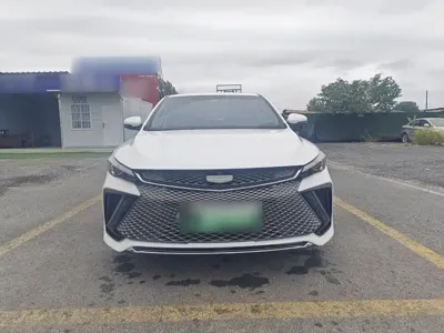 Geely L HiP