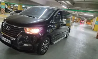 Hyundai Starex