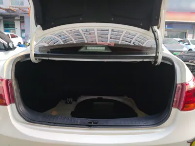 Dongfeng Aeolus E70