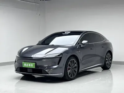 智界 Zhijie R7