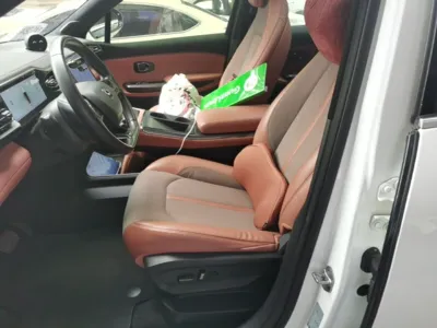 Nio EC6