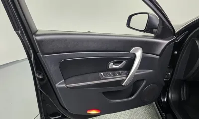 Renault-KoreaSamsung SM5