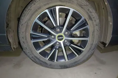 Roewe i5