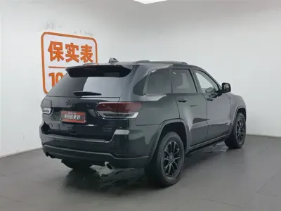 Jeep Grand Cherokee (Import)