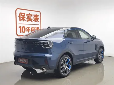 Lynk & Co 05