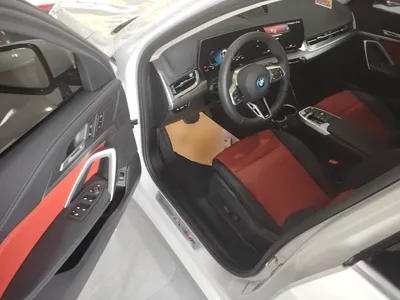 BMW iX1