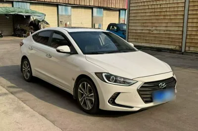 Hyundai Elantra (6th Generation