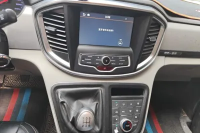 JAC Refine M4