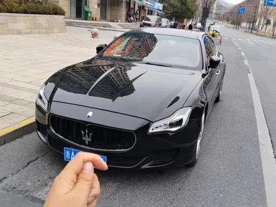 Maserati Quattroporte