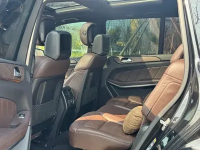 Mercedes-Benz GL-Class