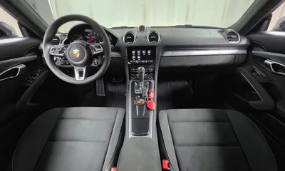 Porsche 718
