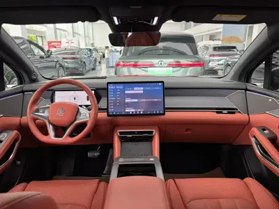 BYD 唐L