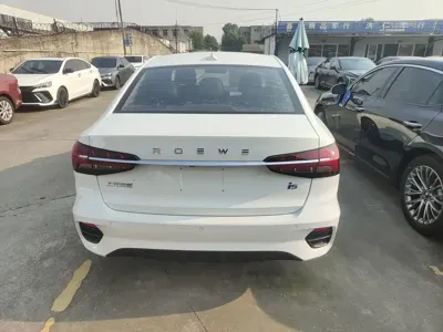 Roewe i5