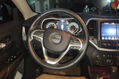 Jeep Cherokee