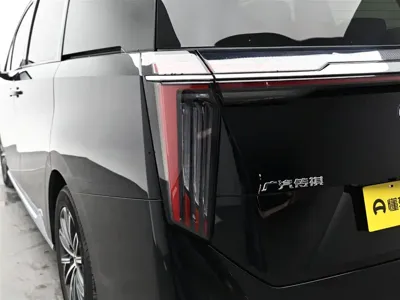 GAC Motor Trumpchi M8