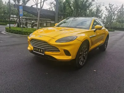 Aston Martin DBX