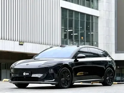 Nio ET5T