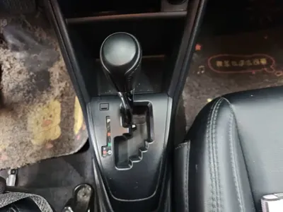 Toyota Yaris L