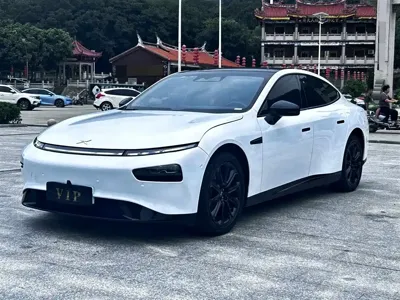 Xpeng P7