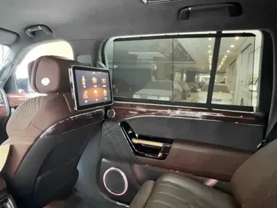Hongqi 红旗金葵花国耀