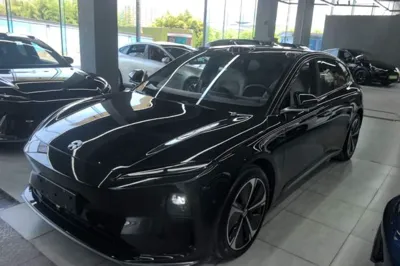 Nio ET5T