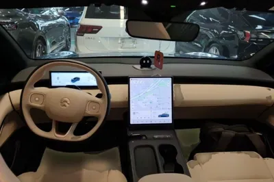 Nio ET5