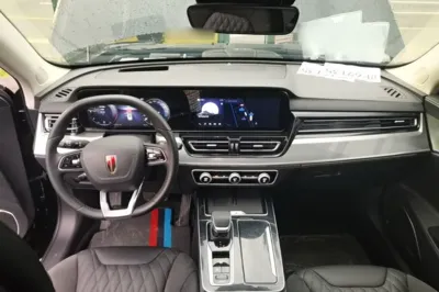Hongqi HS5