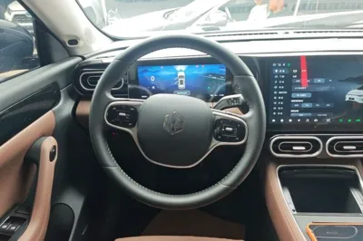 Leapmotor C11