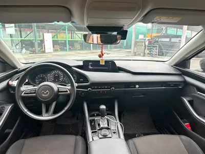 Mazda 3 Axela