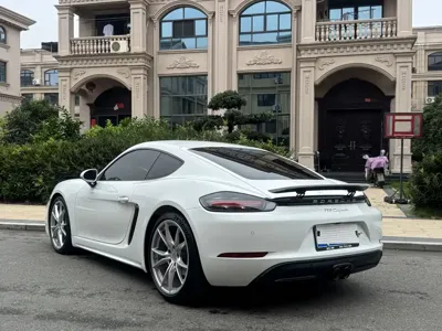Porsche 718