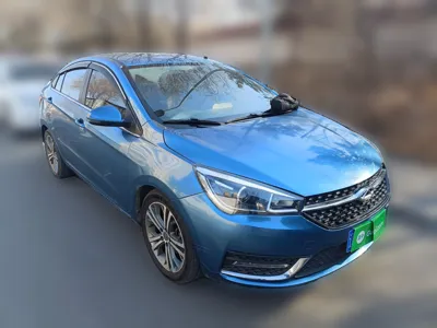 Chery Arrizo 5