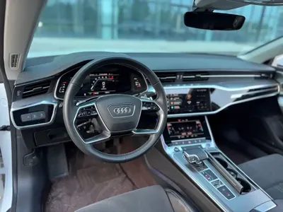 Audi A7L