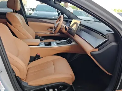 BYD 汉L