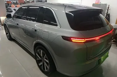 Li Auto L7