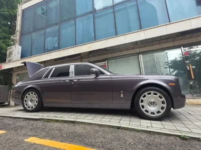 Rolls-Royce Phantom