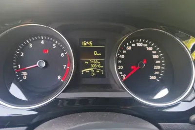 Volkswagen Sagitar