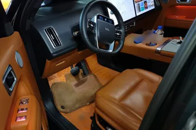 Li Auto L8