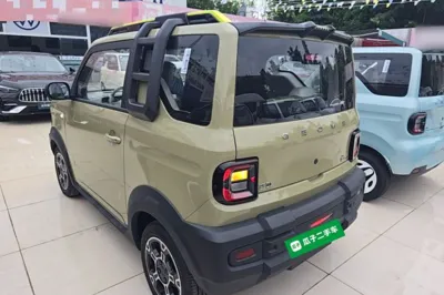 Geely Galaxy Panda