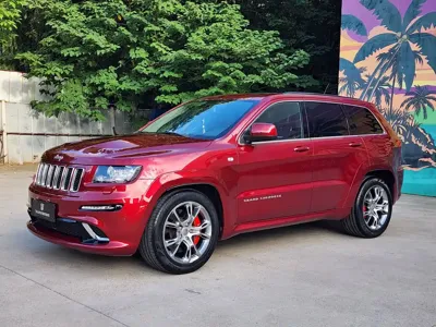 Jeep Grand Cherokee SRT