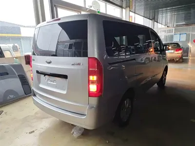 JAC Refine Refine M3