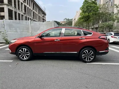Venucia T90