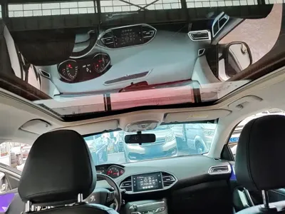Peugeot 308S