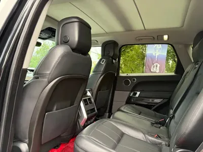 Land Rover Sport